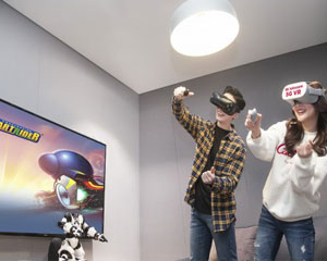 직접 카트를 운전하는 실감 느낌,  5G VR 게임 등장